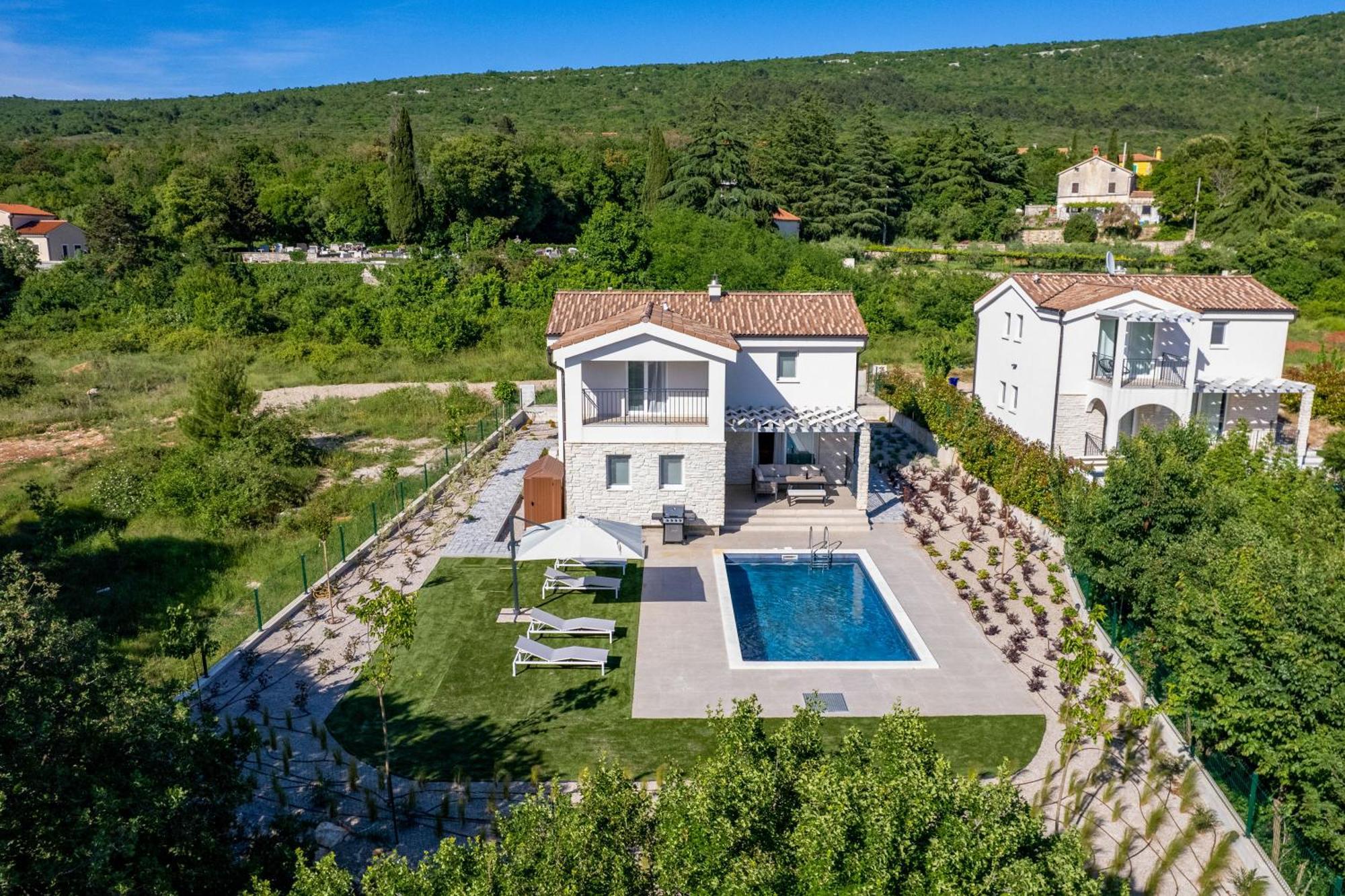 Diminici Villas Exterior photo